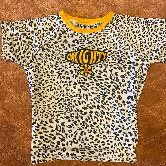 Omighty Lovers ~ selling 2 very popular, baby tees!! - Picture 6 of 9